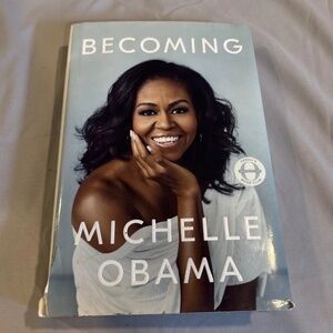 Becoming. Hard cover book by Michelle Obama
